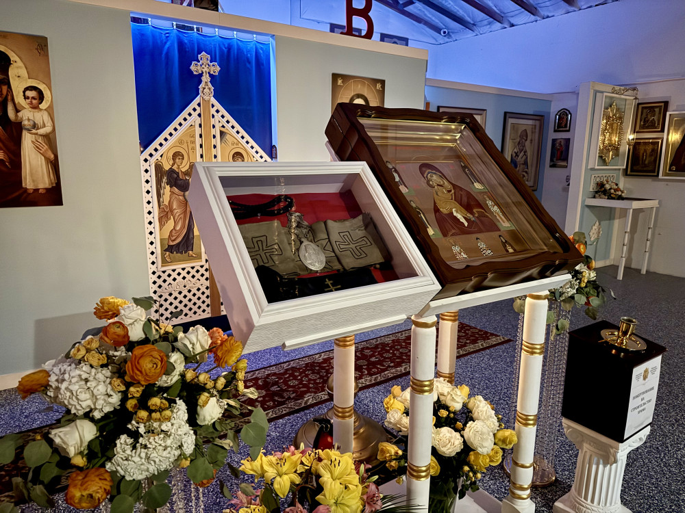 Благословенные дни со святынями святителя Иоанна Максимовича