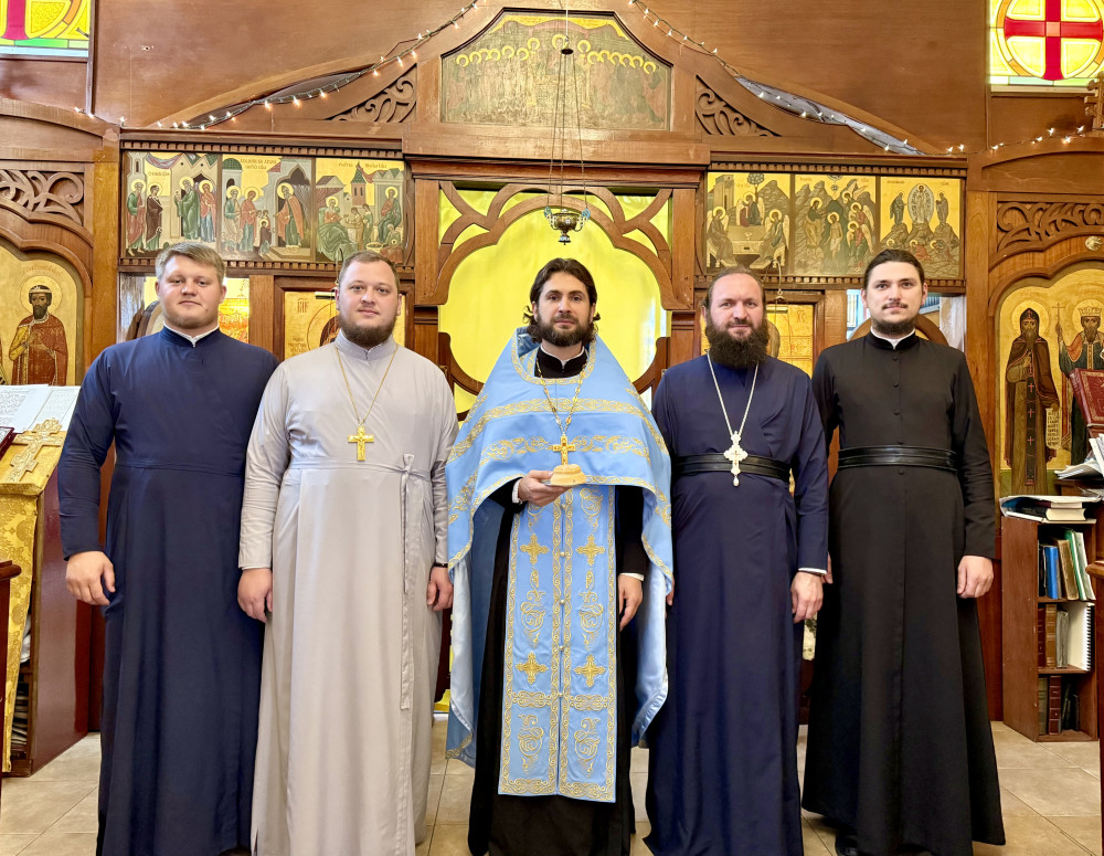 В Майами, у престола: братия поздравила иерея Михаила с его Днём Ангела