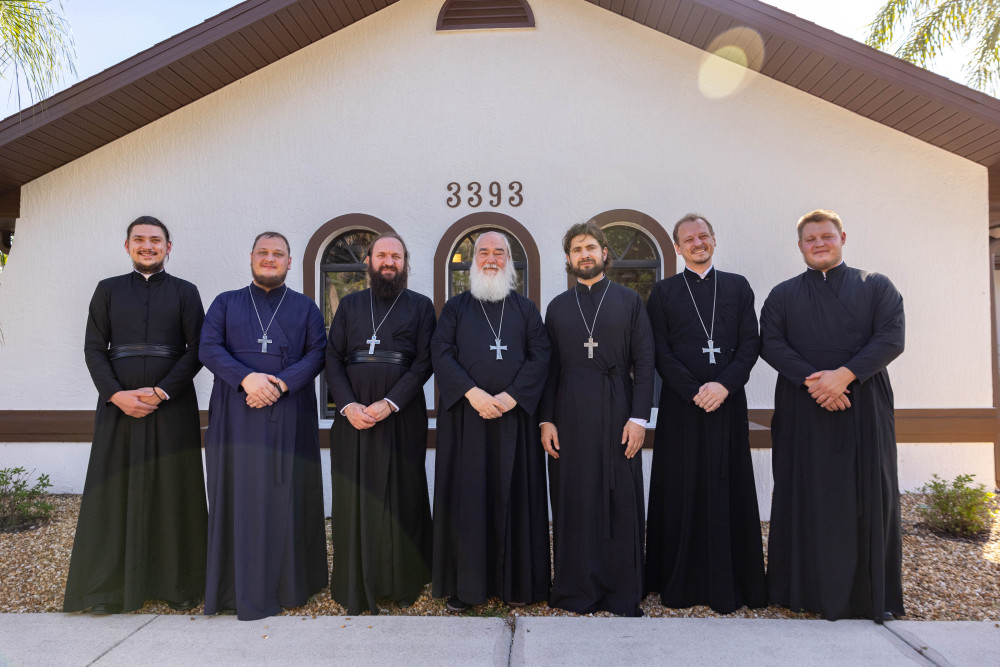 Радость духовной встречи: Северо-американская обитель приняла святыни святителя Иоанна Чудотворца