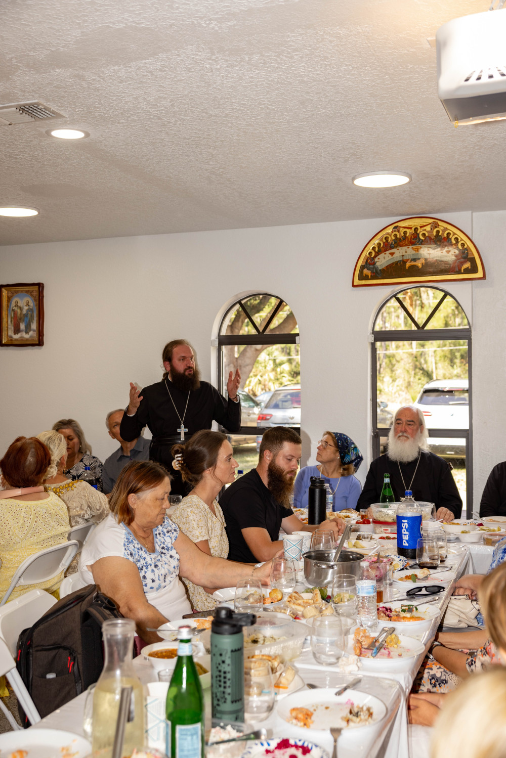 Благословенный день: Святыни святителя Иоанна и праздничная трапеза после Божественной литургии